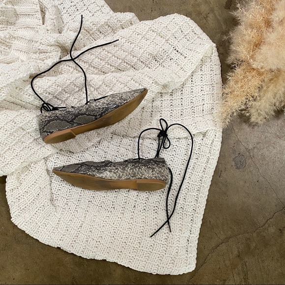 Faux Snake Skin Ballerina Flats - Picture 3 of 4